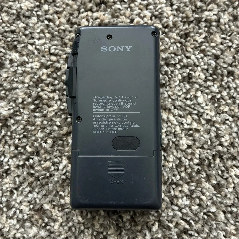 Sony M-507V Microcassette-Corder Handheld Voice Recorder VOR